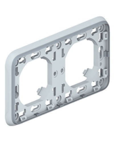 Рамка с суппортом для встроенного монтажа Plexo Legrand 069683 в Махачкале Аксессуары для кабель-канала Pintop.ru