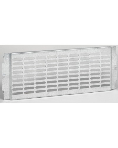 Пластина перфорированная Legrand 020241 в Махачкале Аксессуары для стоек и шкафов Pintop.ru