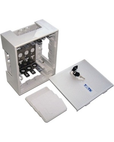 Коробка распределительная на 3 плинта TWT-DB10-3P в Махачкале Боксы для автоматов Pintop.ru