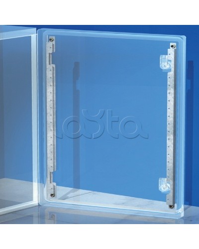 Рейки дверные, вертикальные, для шкафов CE В=600мм, 1 упаковка - 2шт. DKC R5S60 в Махачкале Аксессуары для лотков Pintop.ru