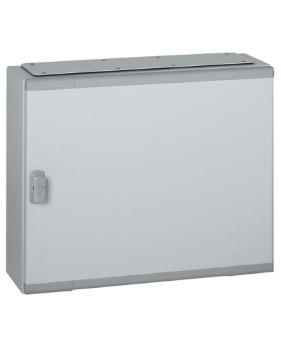 Шкаф распределительный Legrand 020183 в Махачкале Щиты электрические Pintop.ru