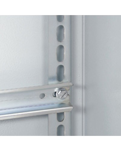 Стойки профил. 400 Legrand 036151 в Махачкале Аксессуары для стоек и шкафов Pintop.ru