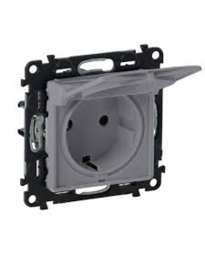 Панель лицевая Legrand 754842 в Махачкале Аксессуары для стоек и шкафов Pintop.ru