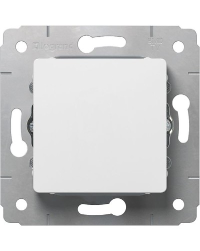 Заглушка Legrand 773646 в Махачкале Аксессуары для кабель-канала Pintop.ru