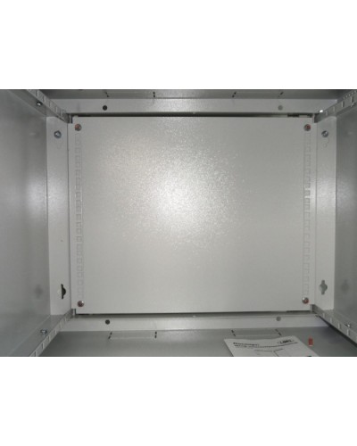 Стенка задняя 18U к шкафу ШРН ЦМО А-ШРН-18 в Махачкале Аксессуары для стоек и шкафов Pintop.ru